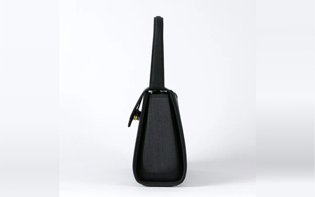 【慶弔兼用】2WAY仕様の回転式金具付き ホースヘアー・フォーマルバッグ 台形モデル 〈熟練の職人技が光るハイクラスのフォーマルバッグ〉