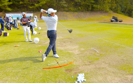 アイ・プレーン プロ〈打ち分けがわかる練習器具〉