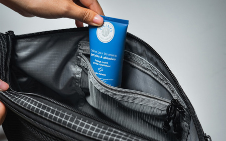 【DOD】ツォイツォイボディバッグ（ BA153-BK ）