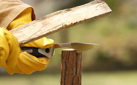 アウトドアナイフ　サンガ　アッシュグレー