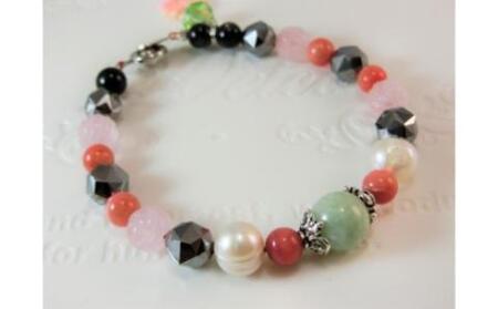 天然石ブレスレット「幸運の石」（本翡翠～ジェダイト）C【007C-081】