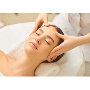 【小顔】フェイシャルケア60分!首肩マッサージ+パック+ヘッドマッサージ付き60分【1633383】
