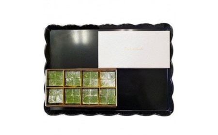 生チョコレート 16個入× 4種 (スイート、 ストロベリー、 抹茶、 マンゴー) スイーツ チョコレート チョコ