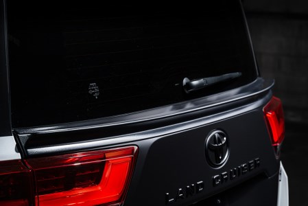 【つや消し ブラック仕様】 【トヨタ 300系 ランドクルーザー】 ラヴライン リアゲート スポイラー （AES製） 2312-5210 自動車 車 パーツ カスタム TOYOTA LAND CRUISER 300