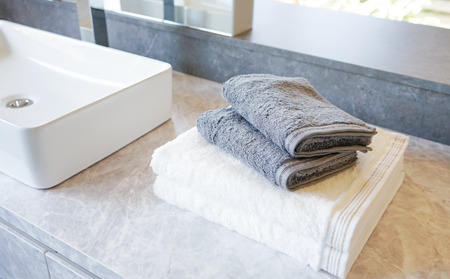 【究極の肌触りと吸水力】バスタオル4枚　W premier(009_5028)