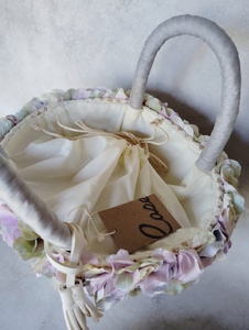 お洒落なマダム達に大人気のかごバッグ（036_5031）