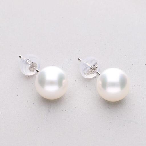 無調色 アコヤ真珠（日本） 7.5mm ラウンド Pt900 プラチナ スタッドピアス