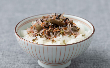 【ふるさと納税】ふりかけ 無添加 アミノ酸 不使用 生ふりかけ 5種 × 2セット  ( 合計 10袋 )  食べ比べセット  いか昆布  梅ちりめん さばひじき おかかひじき のり塩わかめ  澤田食品