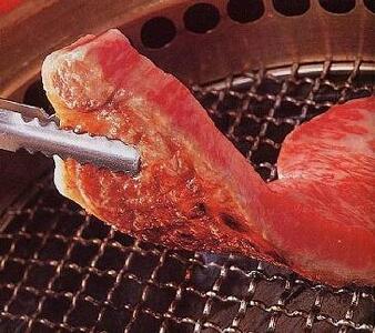 【A4ランク以上】神戸牛赤身モモ焼肉400g(200g×2)