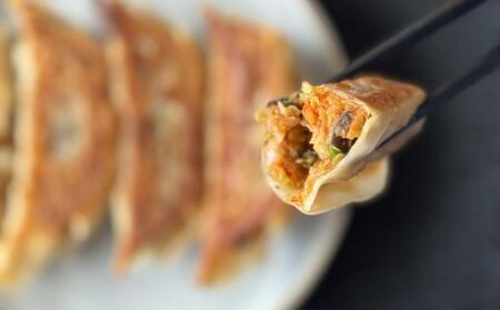 神戸ポークとキムチの焼き餃子 24個