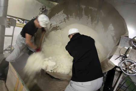 瑞祥 黒松剣菱 720ml瓶 ※化粧箱付き