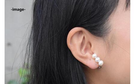 淡水真珠３個付きイヤリング
