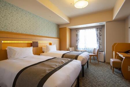 【ホテルモントレ神戸】平休日1泊朝食付 ペア宿泊券《ツインルーム》