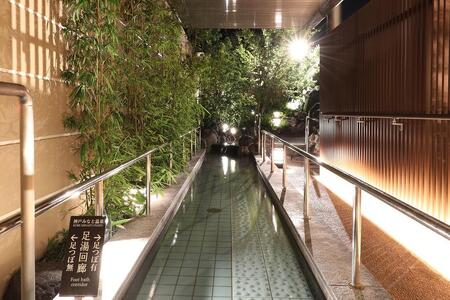 【神戸みなと温泉 蓮】<平日限定>ペア日帰り入浴券(スキンケアフェイスマスク1枚付)