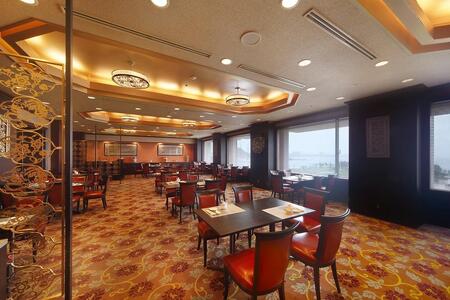 【ホテルオークラ神戸】平休日1泊2食付 ペア宿泊券《オーセンティックフロアデラックスツイン》