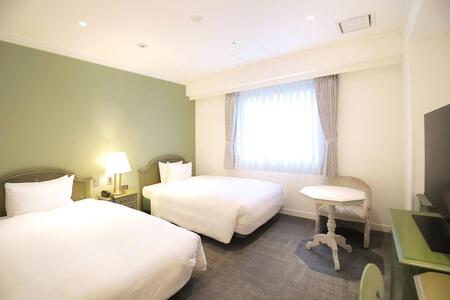 【ホテルピエナ神戸】平休日1泊朝食付 ペア宿泊券《スタンダードツイン》