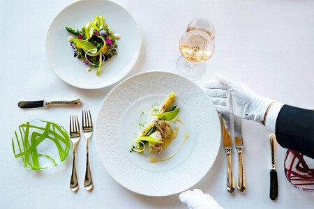 【高島屋選定品】「ホテル ラ・スイート神戸ハーバーランド」レストランディナー券