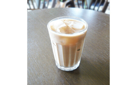 濃い紅茶 加糖 1000nl×6本