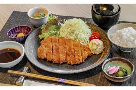 「神戸みなと温泉 蓮」「神戸」を味わう贅沢昼定食付き 日帰り天然温泉プラン