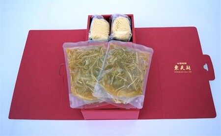 創業七十余年受け継がれてきた神戸『東天閣』自慢の頂湯ふかひれ麺