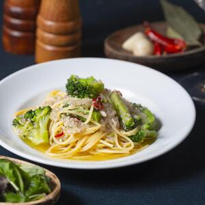 人気店の味！3種のパスタソースと生パスタ付き《6食セット》神戸Days Kitchen