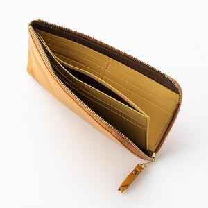 Moist　長財布（L字ファスナータイプ）／ネイビー