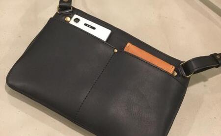 【alto.】スマートショルダーバッグ/サコッシュ AKEB-3102(ブラック) バッグ