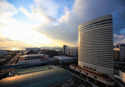 神戸どうぶつ王国入場券付「神戸ポートピアホテル」宿泊プラン（2名1室）1泊朝食付