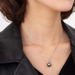 【響】ブラックパール プラチナ ペンダントトップ|無調色 黒蝶真珠 タヒチパール 10mm PT900