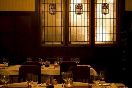 神戸迎賓館 旧西尾邸 レストラン〈ルアン〉ディナー「ムニュ・ルアン」ペアチケット