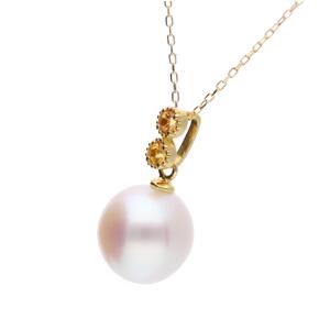 【鞠】シロチョウパール（南洋 白蝶真珠） 10mm ショートオーバル サファイア K18 イエローゴールド ペンダントトップ