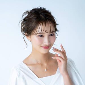 【鞠】シロチョウパール（南洋 白蝶真珠） 10mm ショートオーバル サファイア K18 イエローゴールド ペンダントトップ