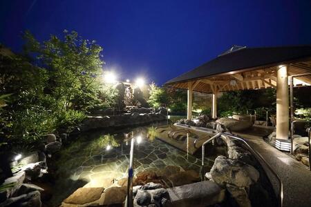 神戸みなと温泉 蓮 ご利用券 5万円分 (10,000円券×3枚、5,000円券×4枚)