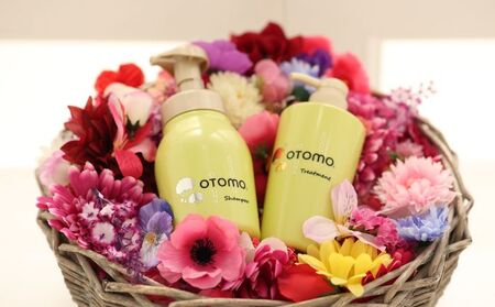 【大人も使える子どもシャンプー】　OTOMOシャンプー500ml+トリートメント500g　泡立て不要で簡単時短！ 湯冷め 泡シャンプー自然派 天然由来 お風呂 子供肌 頭皮 敏感肌大人ノンシリコン 植物オイル アロマオイル 毛穴 髪  子供用 ボタニカル 