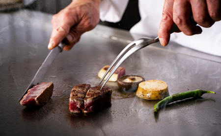 ホテル日航姫路 【鉄板焼 銀杏】 ペアランチお食事券