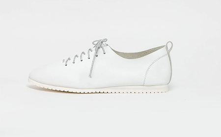 ソフトレザーシューズ　ホワイト ファッション 靴  22.0cm