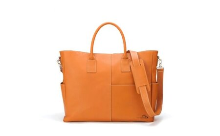 A4サイズでビジネスに使える本革トートバッグ　全5色 ファッション かばん  キャメル