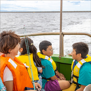 尼崎運河クルーズ・釣り・BBQ・武庫川渡船施設利用券(25,000円)【1440567】