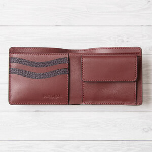 [国産型押し牛革]二つ折り財布(パープル)【1279402】