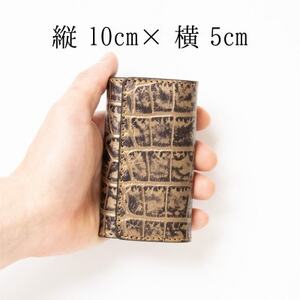 【たつの市産牛革使用】ゴールドクロコ型押しのレザーキーケース 4連キーフック付き　革製品のHEDGE【1279467】