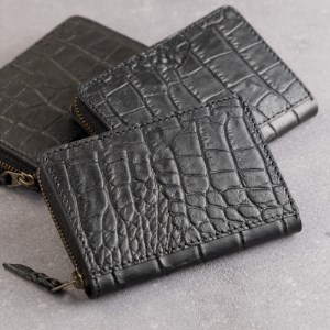 HEDGE 奥深い染料でクロコが際立つ メンズコインケース(ブラック)カードポケット付き 国産牛革【1282953】