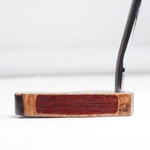 【ウッドパター】ギター工房が作る音にこだわったパター　ピン型　ギターヘッド【1375582】