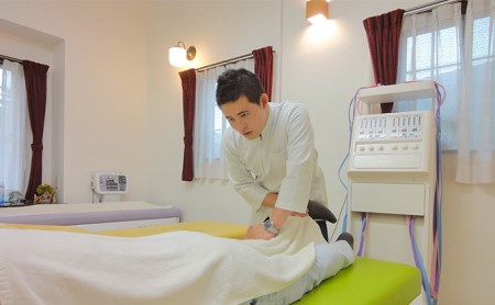 『全身整体』と『小顔整体』 体験チケット リラクゼーション リフトアップ 眼精疲労 ドライヘッドスパ 身体の痛み 不調 疲れ 癒し 