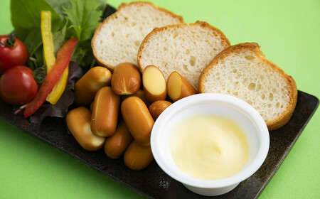 1人前チーズフォンデュ12個 &個包装のスモークチーズ3袋