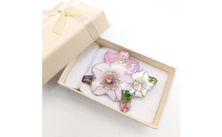 金彩無線七宝焼 桜のブローチ　[西宮100周年ラベル]