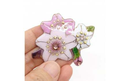 金彩無線七宝焼 桜のブローチ　[西宮100周年ラベル]