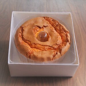 人気の しっとり ふわふわ ビオ・シフォンケーキ ホール  [オレンジ]【ひみつのひとさじ】お菓子 焼菓子 洋菓子 スイーツ シフォン ケーキ チョコレート 詰合せ オーガニック 低糖質 贈り物 ギフト ティータイム コーヒーブレイク