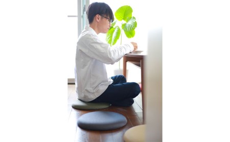 畳クッション　igusa-monoマカロン 雑貨 日用品 インテリア 手作り  03 漆黒