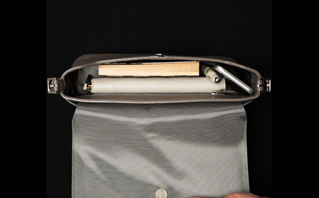 豊岡鞄 TOTTE カブセフォーマルバッグ MBF010 （グレージュ）