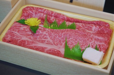 【和灯】『黒田庄和牛』すき焼きお届けセット（肩ロース、上モモ肉３００ｇ）27-10